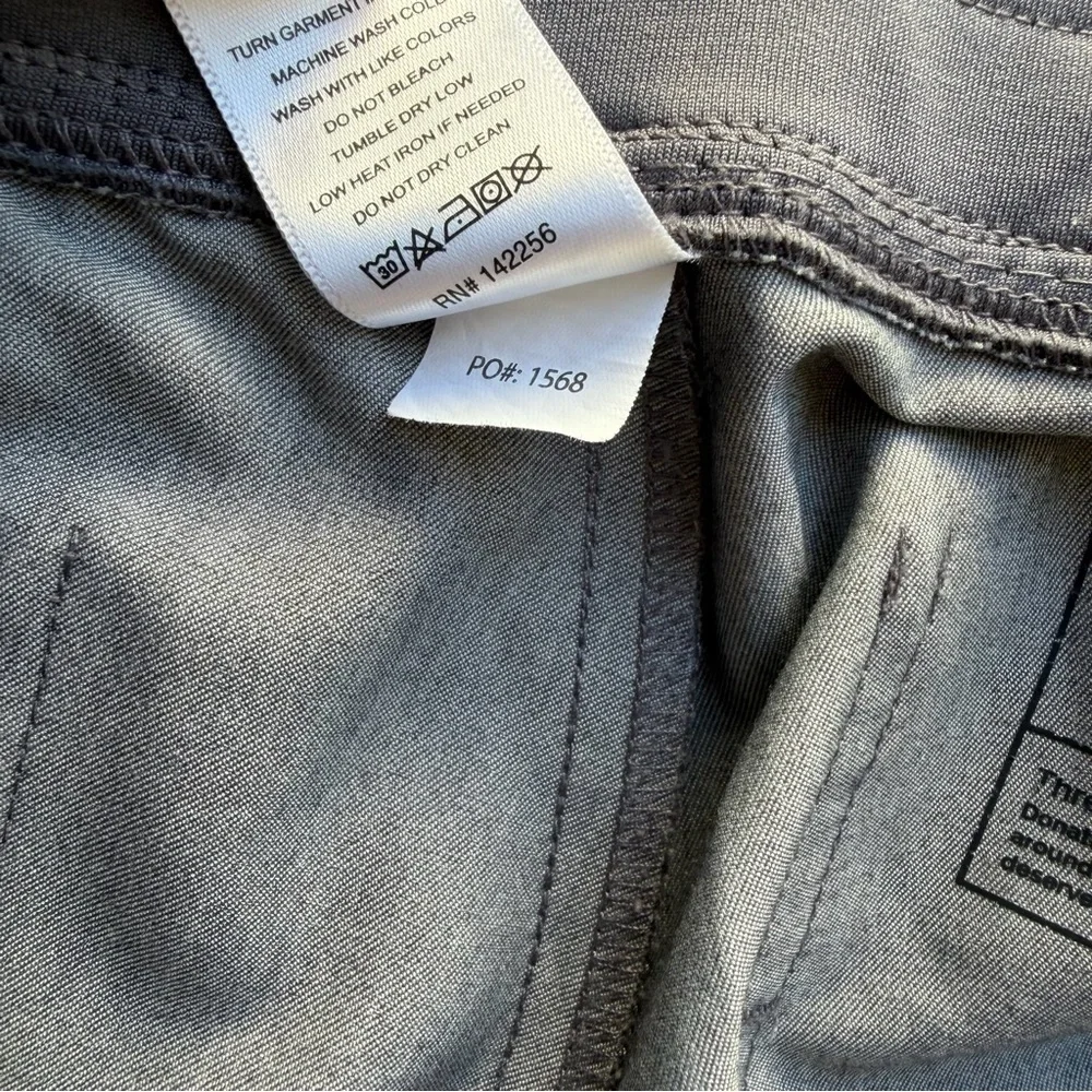 Figs Men's Charcoal Jogger Pants